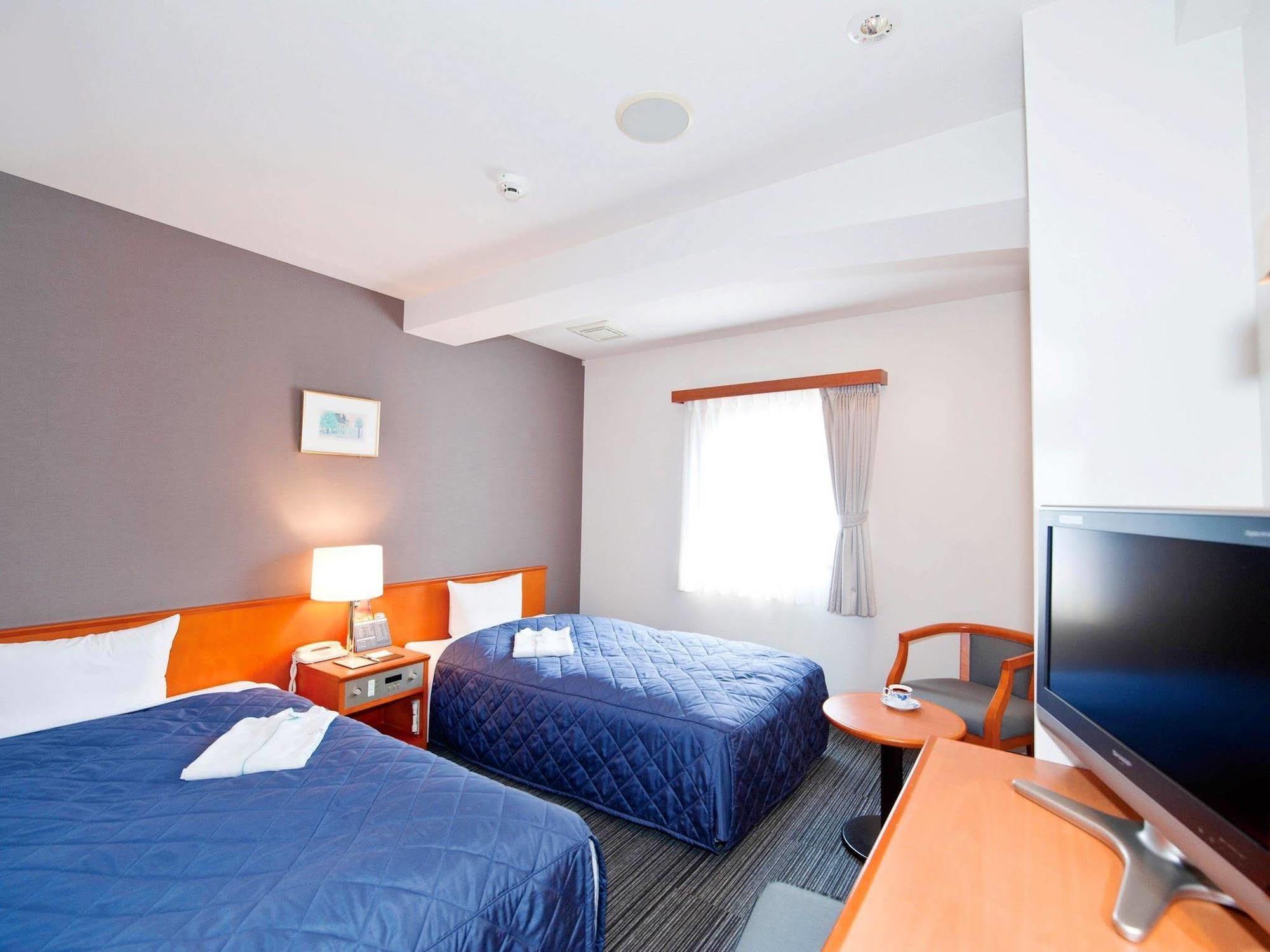 Hotel Unisite Сендай Экстерьер фото